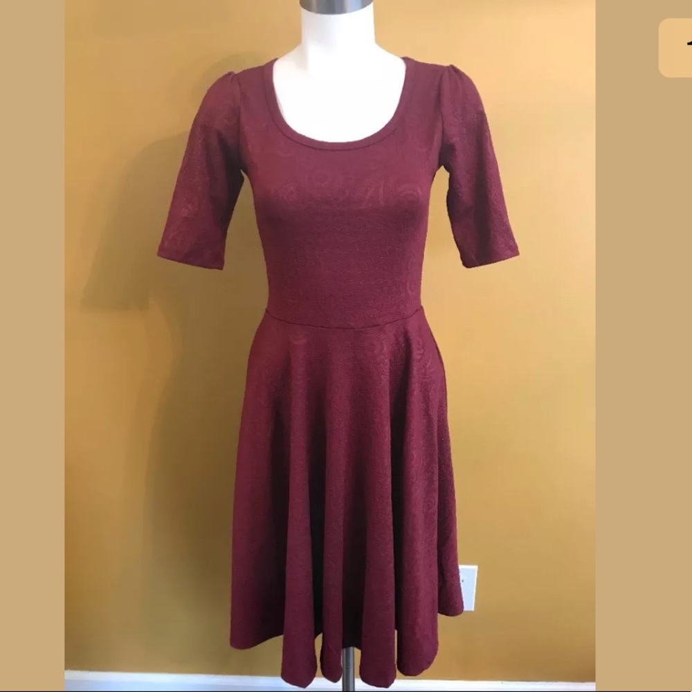LuLaRoe Nicole burgundy paisley dress size xs